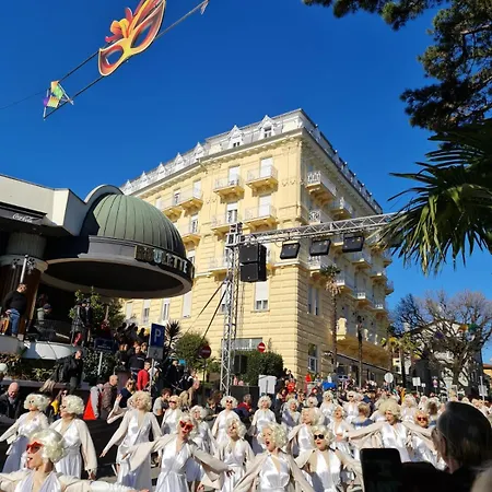 Kamelija - Center Minute To The Апартаменты