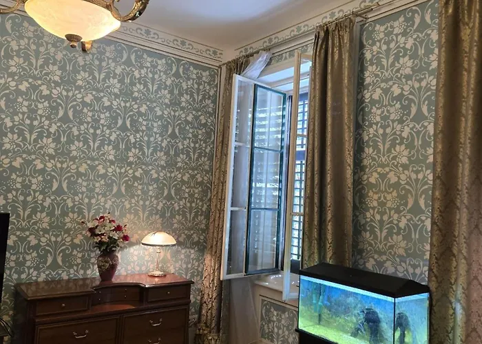 Kamelija - Center Minute To The Opatija