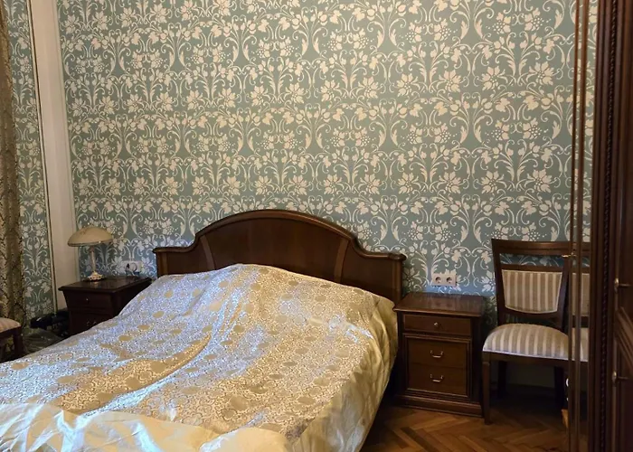 Kamelija - Center Minute To The * Opatija